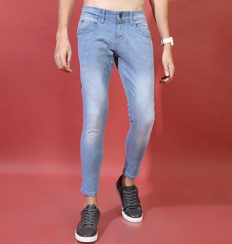 Men Blue Tapered Fit Heavy Fade Stretchable Jeans